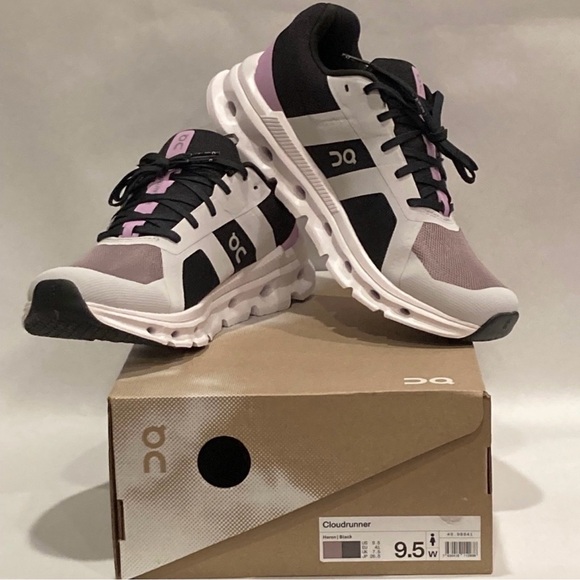 On Cloud Cloudrunner Women's Shoes - Black and purple - Picture 1 of 8